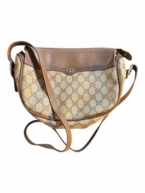 Gucci Vintage GG Supreme Half-Moon Crossbody Shoulder Bag - 67-01-4001
